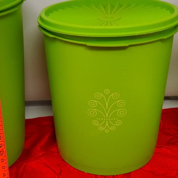 Vintage Tupperware servalier 4 pc Lime Apple Green Nesting Canister set w Lids - Picture 4 of 11